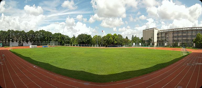 180 Degree Panoramic Video - Zero Blind Spots Coverage for VR and VAR